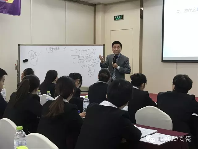 1481594362197515.png blob.png