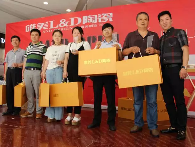 1499311129280997.png blob.png